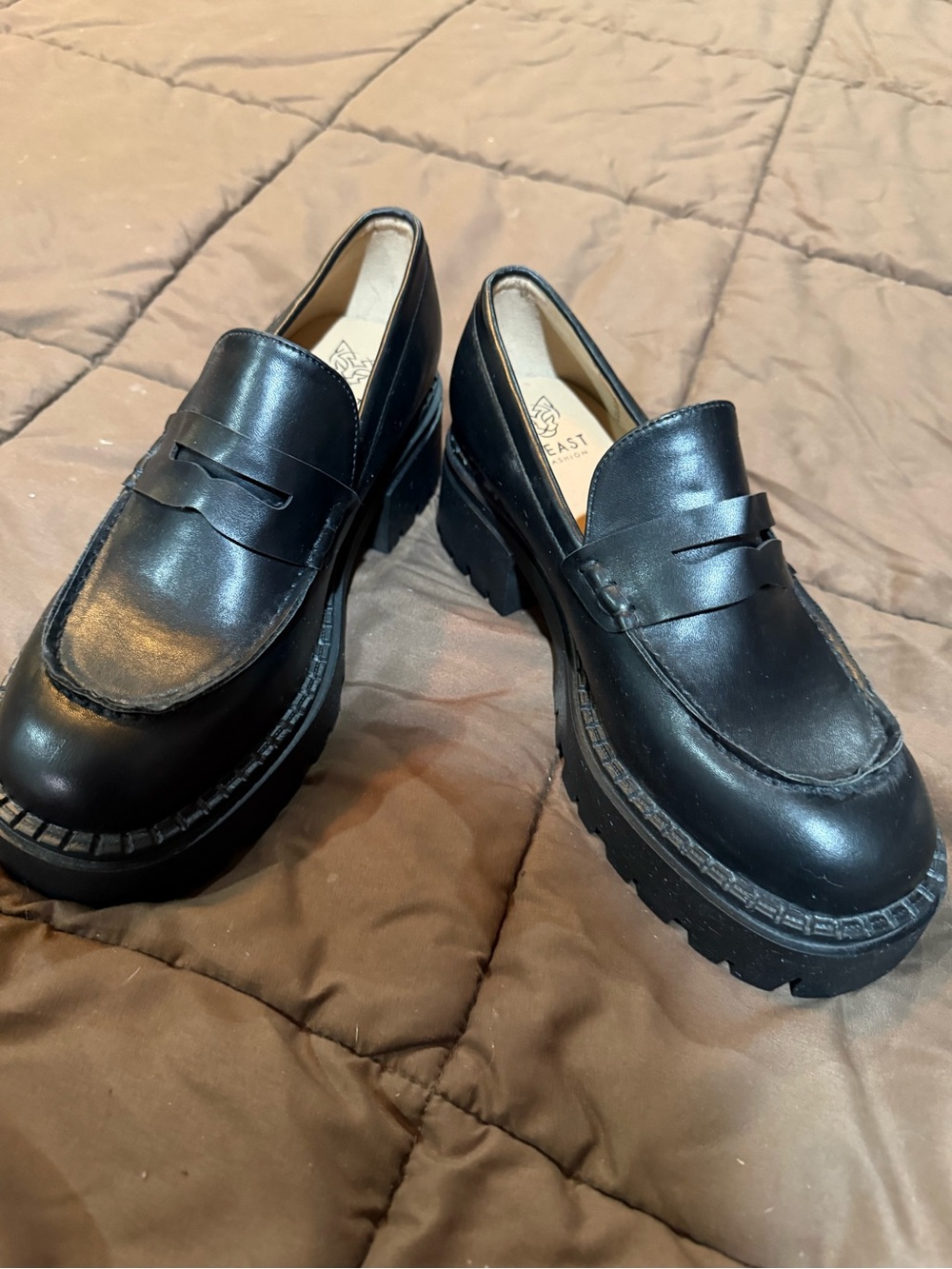 BEAST FASHION Black Chunky Lug Sole Penny Loafers